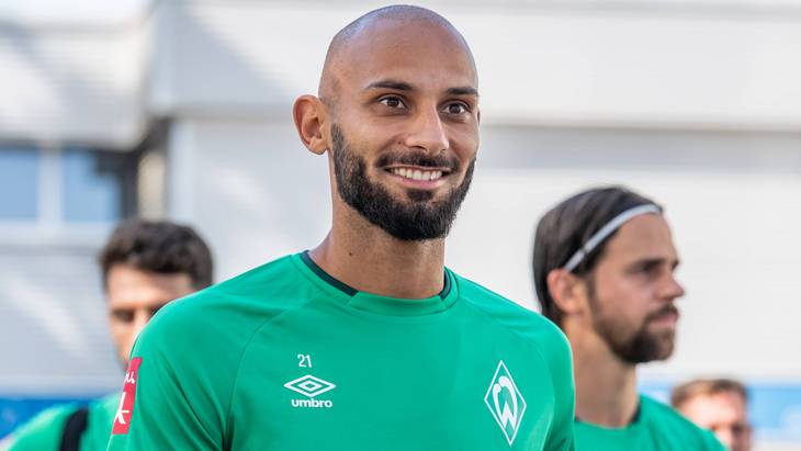 Эмер Топрак