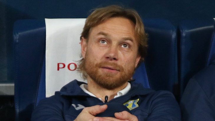 Валерий Карпин