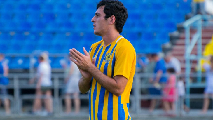 «Луч» разгромил «Факел» во Владивостоке