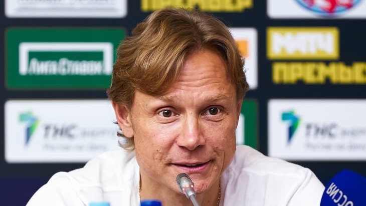 Валерий Карпин