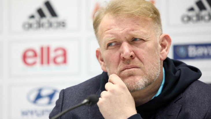 Роберт Просинечки