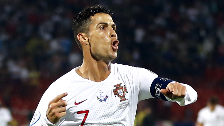 Роналду забил свой 89-й мяч за сборную