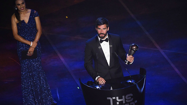 Алиссон Беккер