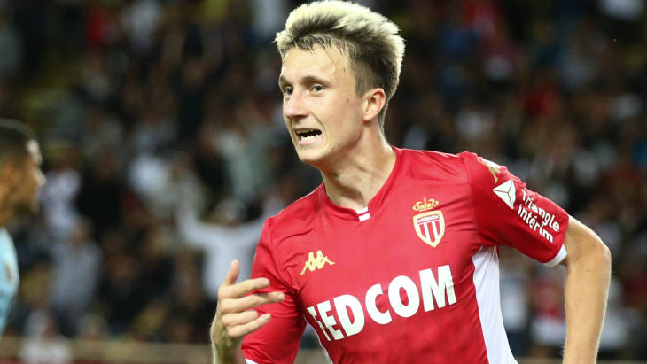 Александр Головин