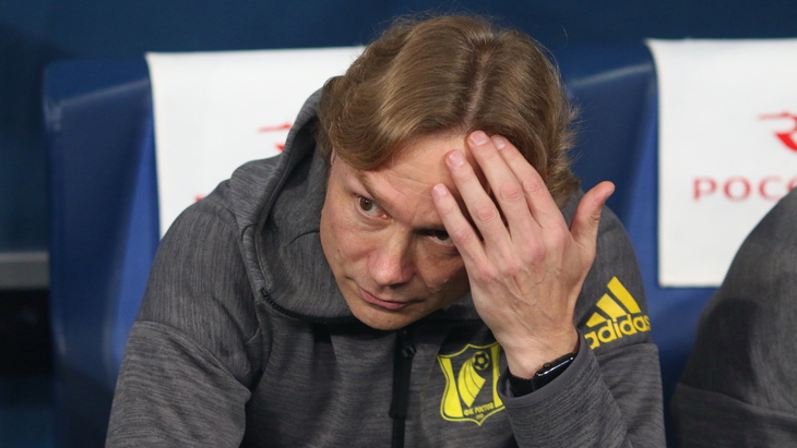 Валерий Карпин