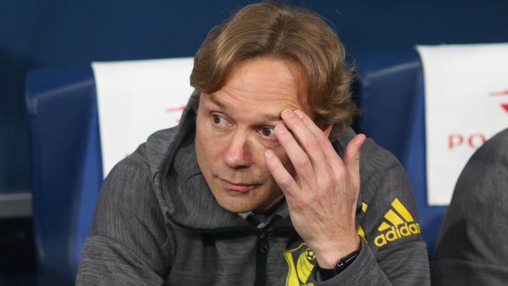 Валерий Карпин