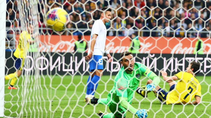 Еременко забивает