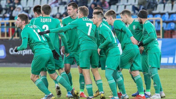 Футболисты «Томи»