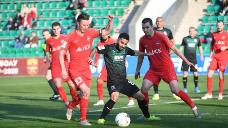 «Енисей» пропустил четыре гола