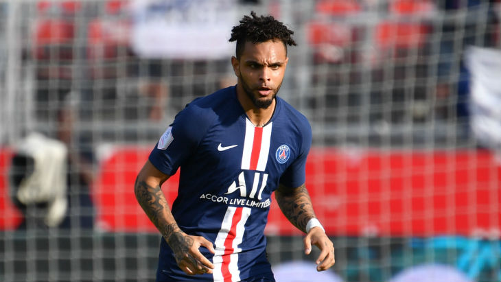 Левен Курзава