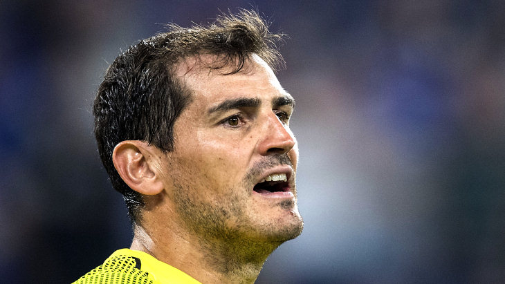 Икер Касильяс