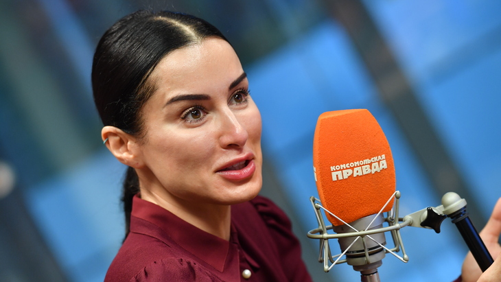 Тина Канделаки