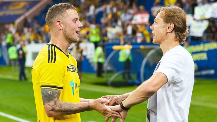 Рагнар Сигурдссон и Валерий Карпин