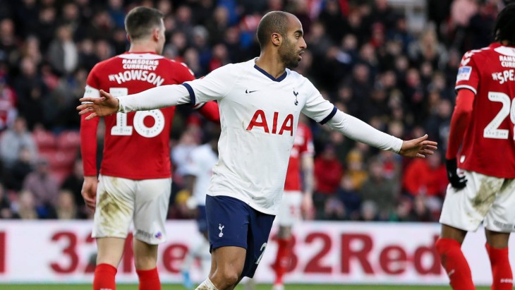 Лукас Моура