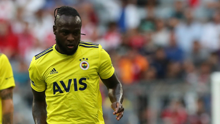 Виктор Мозес