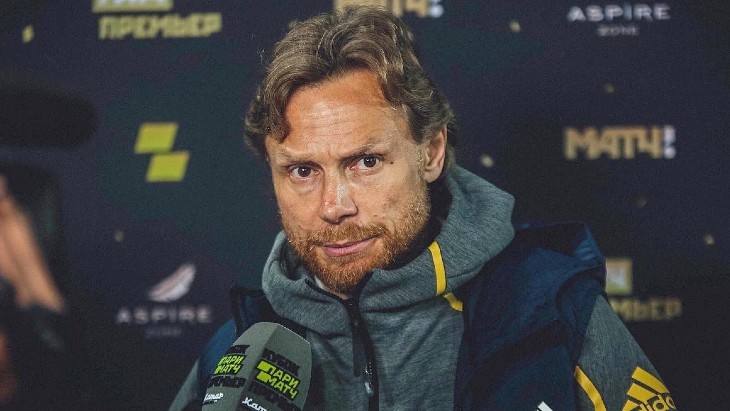 Валерий Карпин