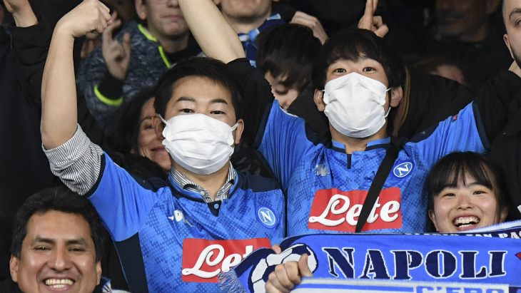 Болельщики на матче «Наполи» — «Барселона»