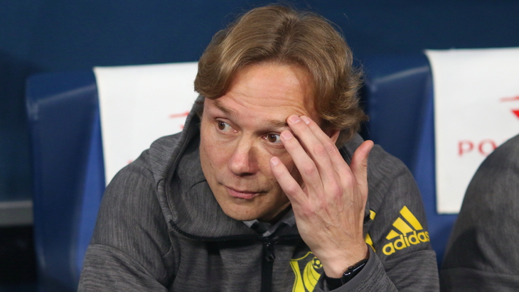 Валерий Карпин