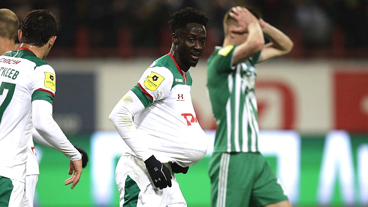 Эдер празднует забитый мяч