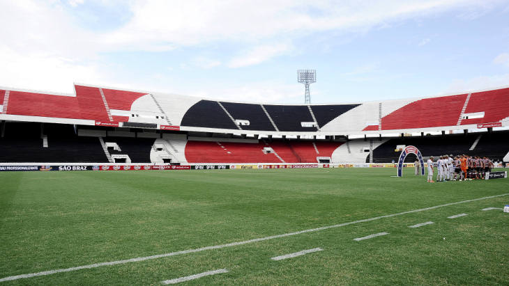 В Испании из-за коронавируса рассматривают возможность завершения сезона