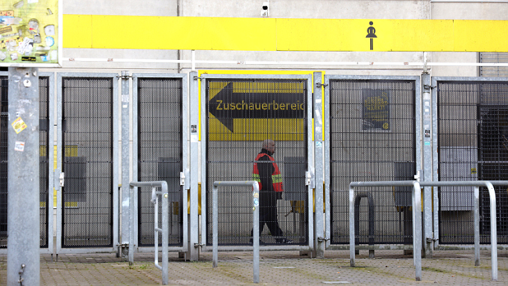 Закрытый стадион «Боруссии» в Дортмунде