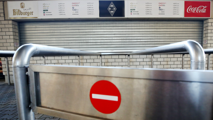 Коронавирус поставил футбол на паузу