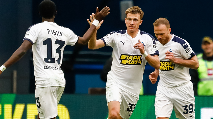 Футболисты «Крыльев Советов»