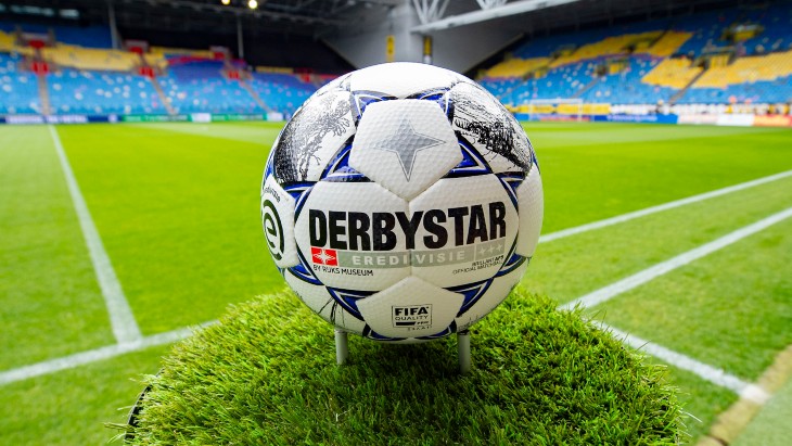 Мяч чемпионата Нидерландов