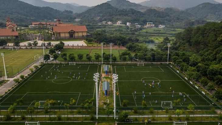 «Аякс» и «Гуанчжоу Фули» создали лучшую академию в Китае