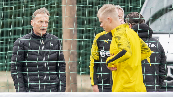 Ханс-Йоахим Ватцке на тренировке «Боруссии»