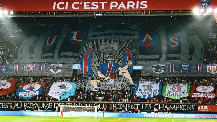 Фанатская трибуна ПСЖ