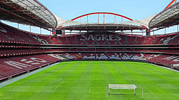 «Эштадиу Да Луш»