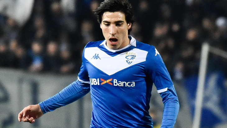 Сандро Тонали