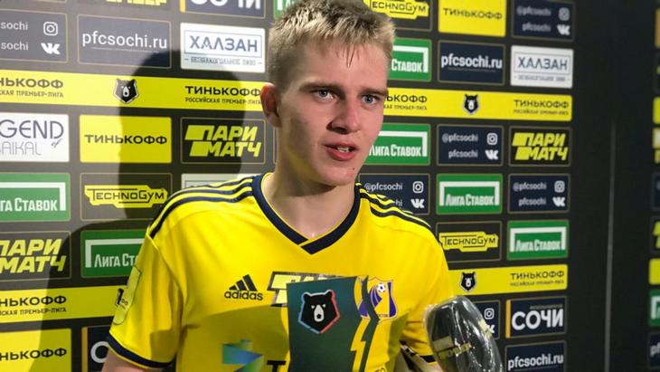 Денис Попов