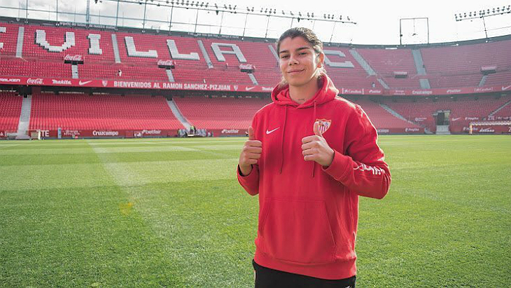 Надежда Карпова