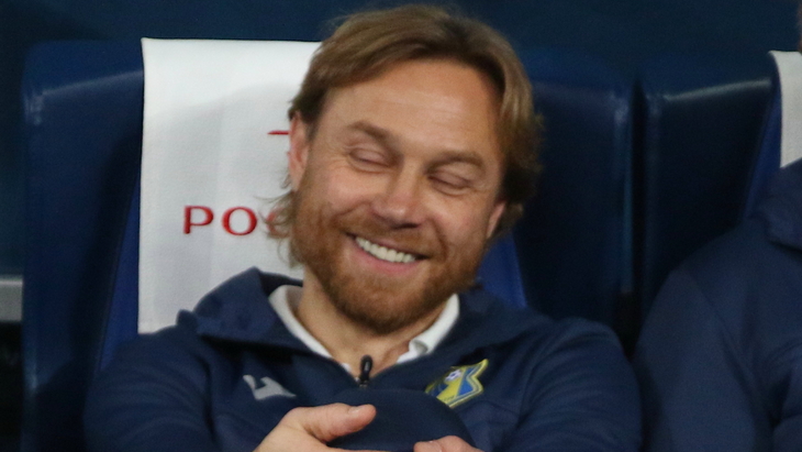 Валерий Карпин