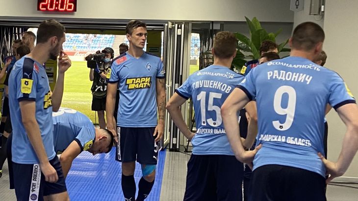 Игроки «Крыльев»