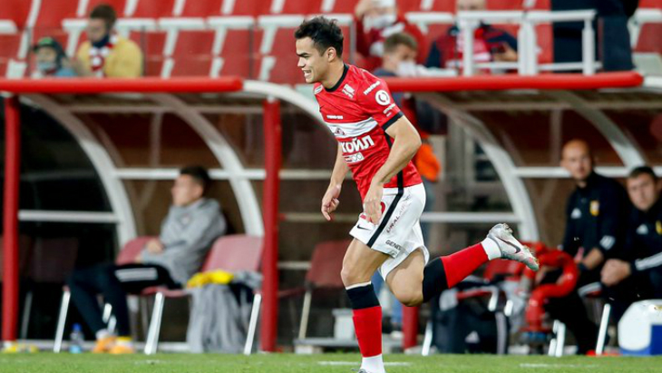 Остон Урунов