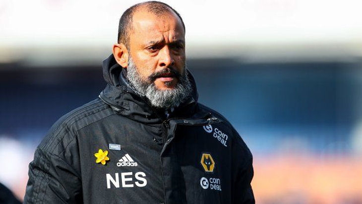 Нуну Эшпириту Санту