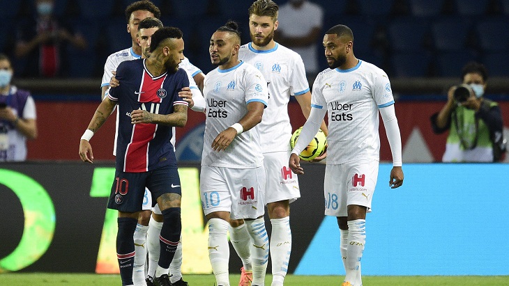 Игроки ПСЖ и «Марселя» получили пять удалений