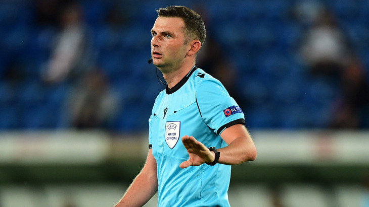 Майкл Оливер