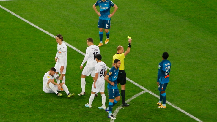 Желтая карточка Венделу