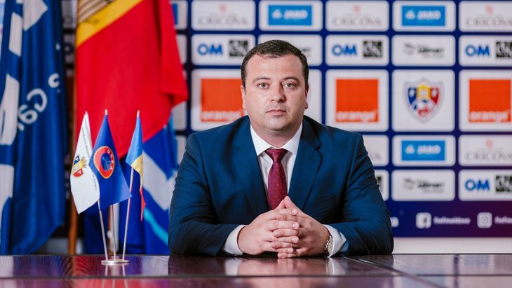 Леонид Олейниченко