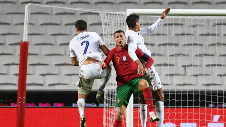 Португалия — Франция