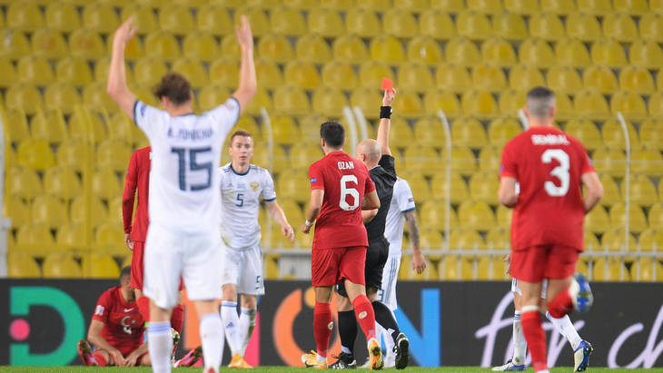 Решения Шимона Марчиняка стали ключевыми в матче Турция — Россия