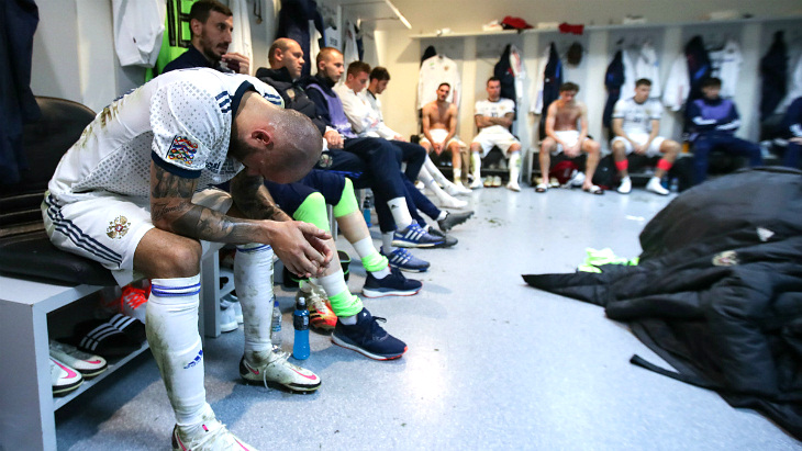 Раздевалка сборной России после матча с Турцией