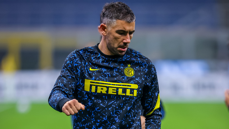 Александар Коларов