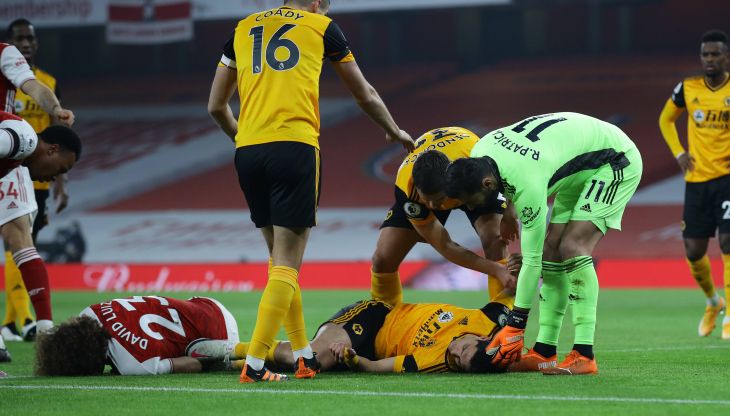 Давид Луис и Рауль Хименес