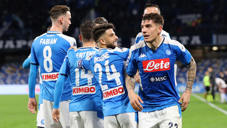 «Наполи» все еще не гарантировал себе участие в плей-офф Лиги Европы