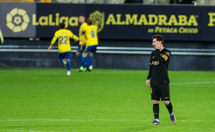 Лионель Месси в матче против «Кадиса»